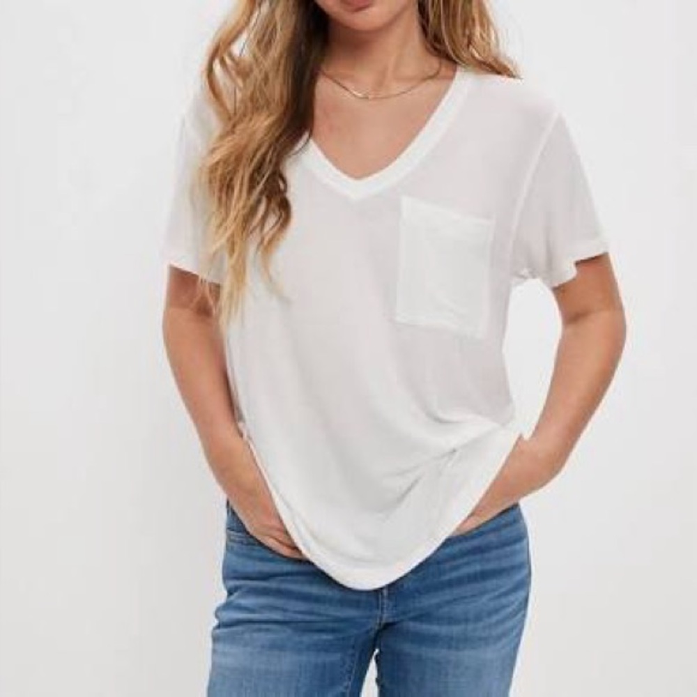 American Eagle Soft & Sexy V Neck Tee